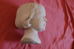 Schramberg, Portraitbüste Hanna, Gipsguss