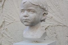 Portraitbüste Sarah, Gipsguss