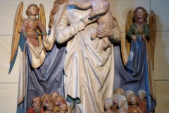 Mainz - Finthen, St. Martin, Schutzmantelmadonna